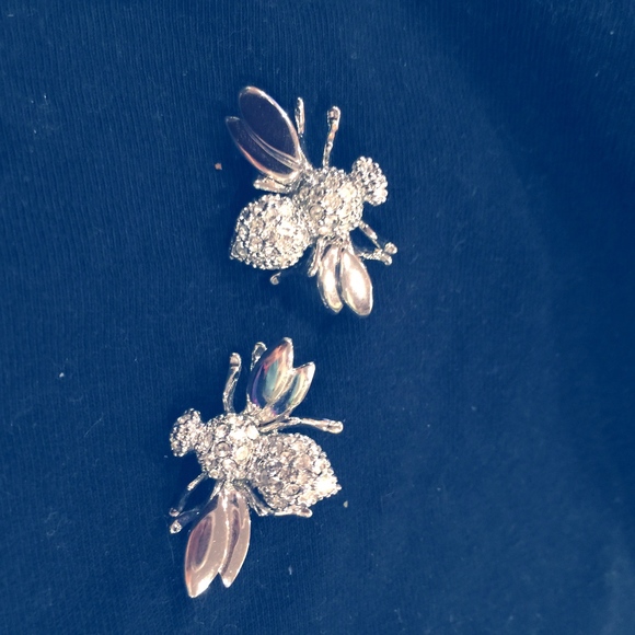 ST JOHN Jewelry - ST JOHN BROOCH ST JOHN Jewelry - ST JOHN BROOCH